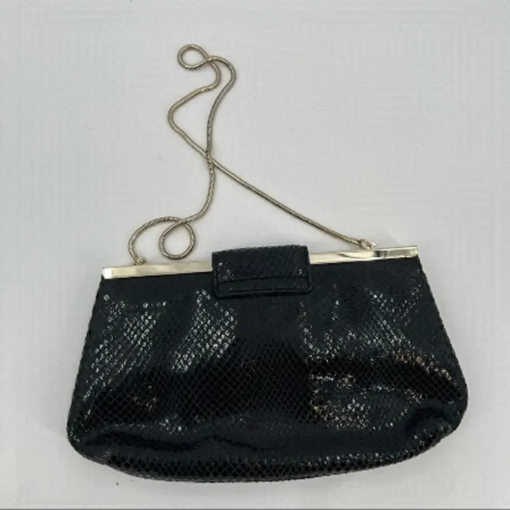 90’S Banana Republic small shinny purse - Picture 1 of 4